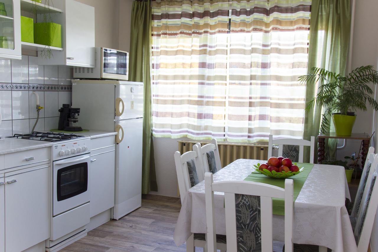 Gabi Apartman Gyenesdiás Esterno foto